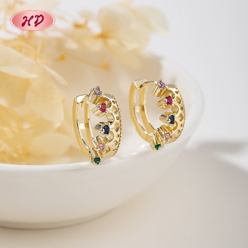 18K Gold Plated Brass Huggie Earrings Multicolor AAA CZ Crown Design Hinged Hoop Wholesale for Women