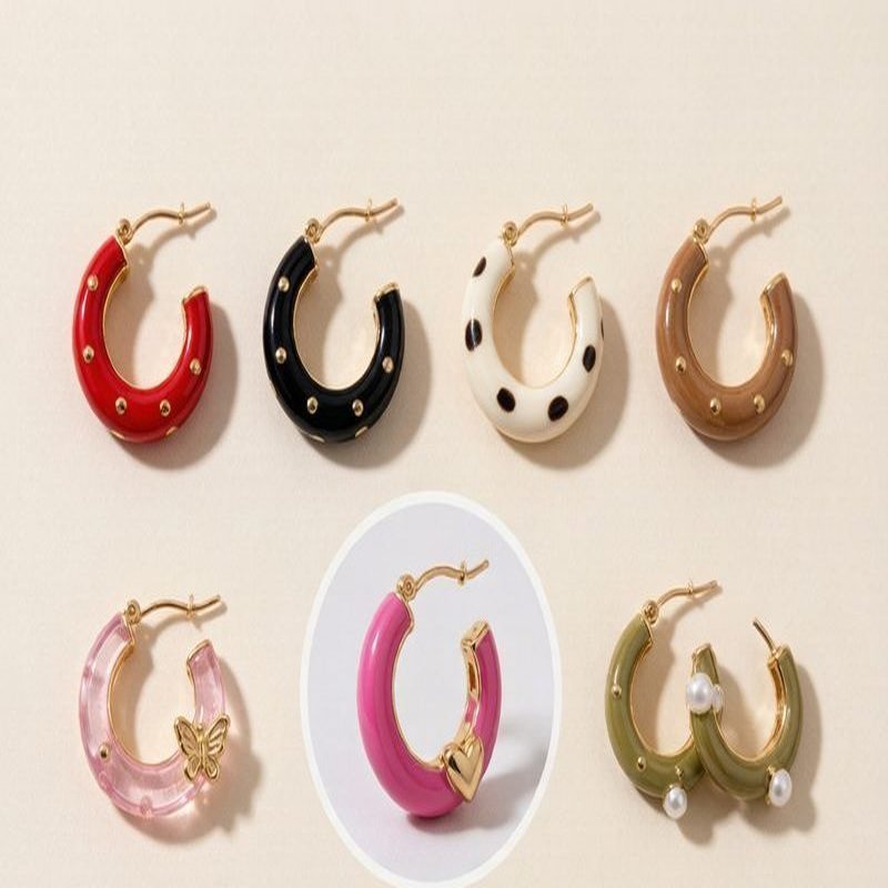 Animal motif earrings collection