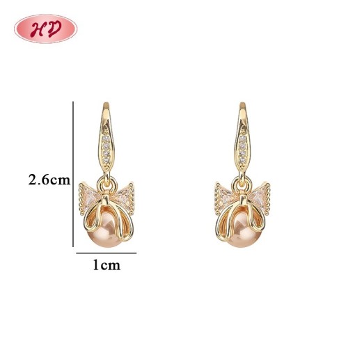 Gros Bow Knot Pink Perle Drop Huggie Boucles d’oreilles pour Bridal Gifting | Fabricant Romantic CZ Bijoux