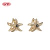 Aretes huggie delicados fabricante mayoreo | Latón chapado en oro 18k con CZ AAA