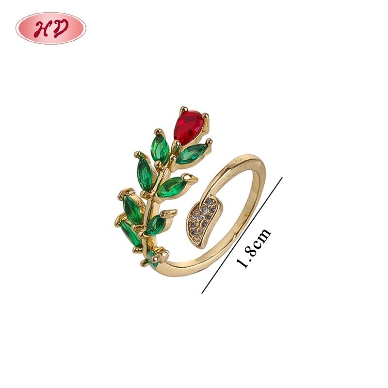 Anillo de circonia cúbica artesanal fabricante OEM personalizado | Latón chapado en oro 18k AAA