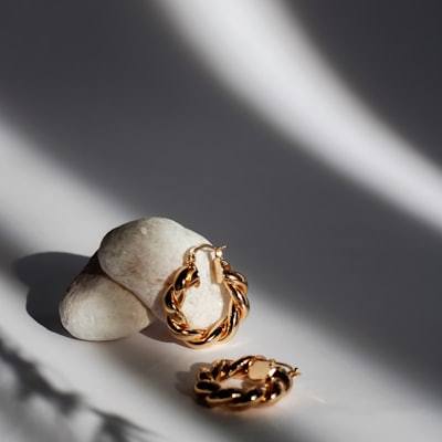 Brass-based 18K gold plated jewelry pieces