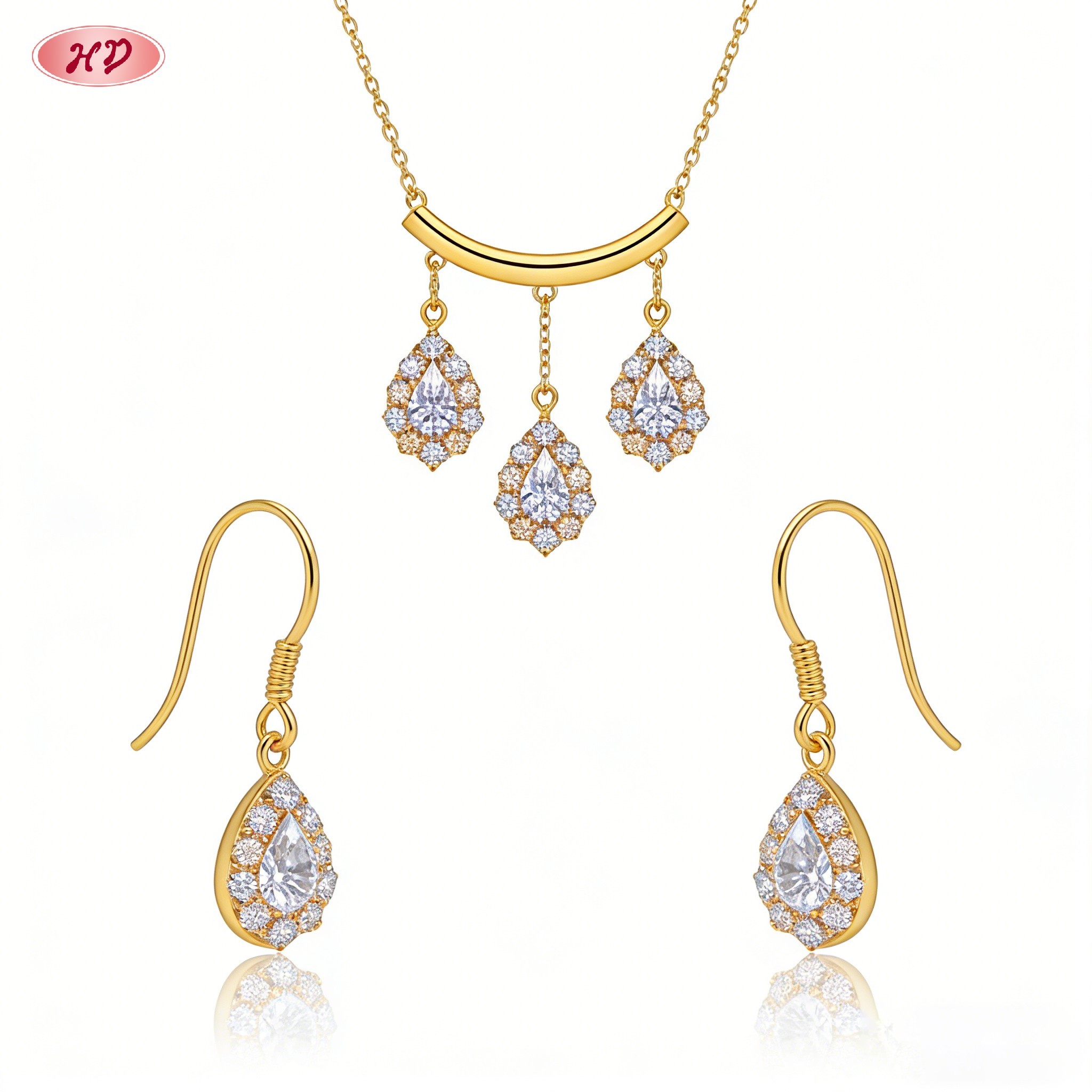 Delicate jewelry set front view