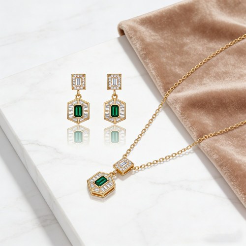 Set de joyas a granel llamativo | Latón bañado en oro 18k y zirconia AAA para minoristas