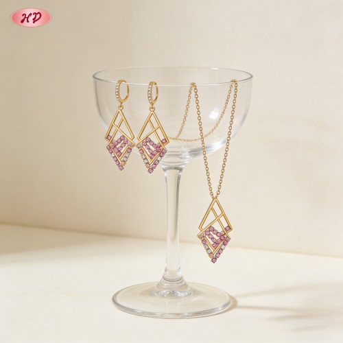 Juego de joyas elegante, proveedor al por mayor | Latón bañado en oro 18k, zirconia AAA, boutiques