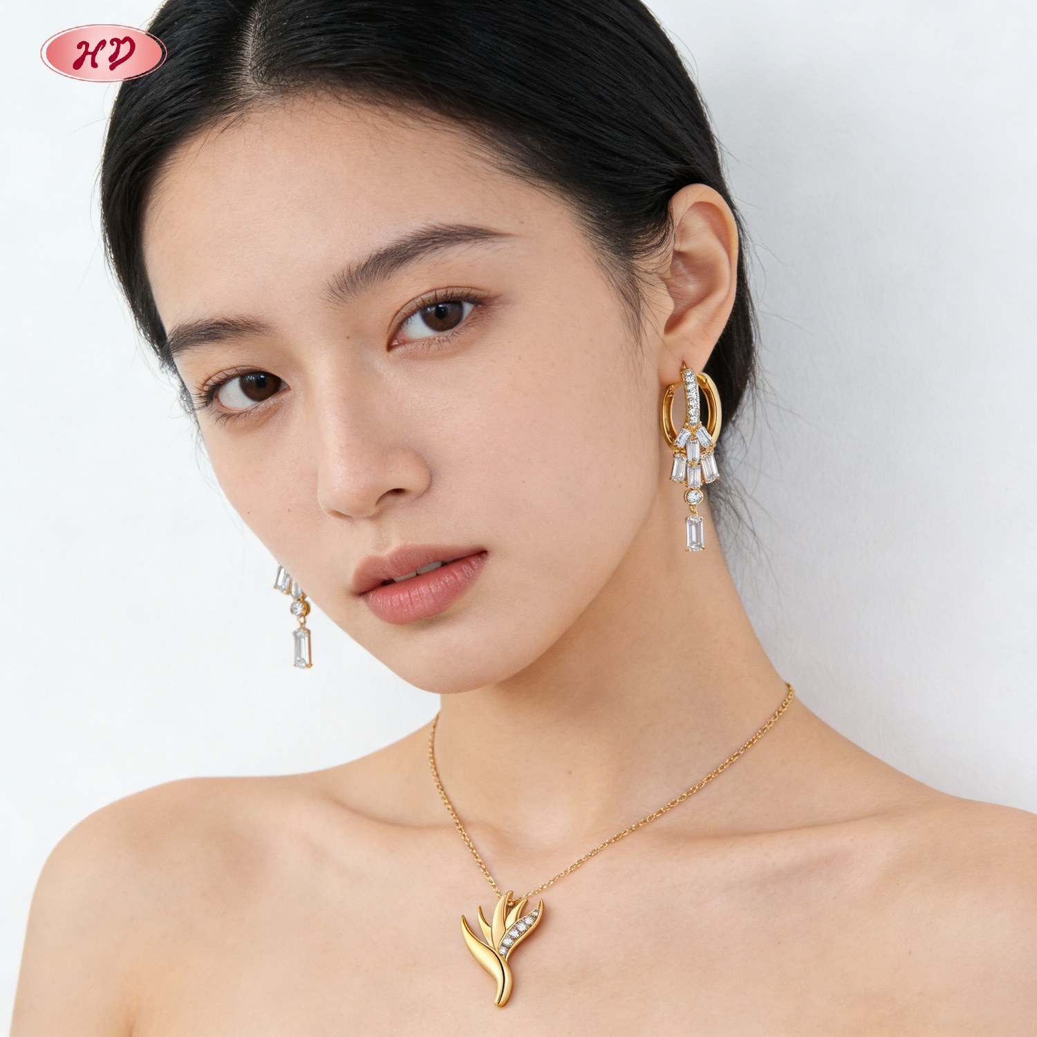 Luxurious gold plated CZ jewelry set 4