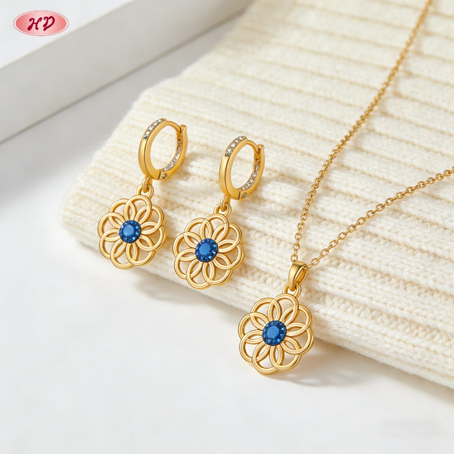 Gold plated brass jewelry set front view