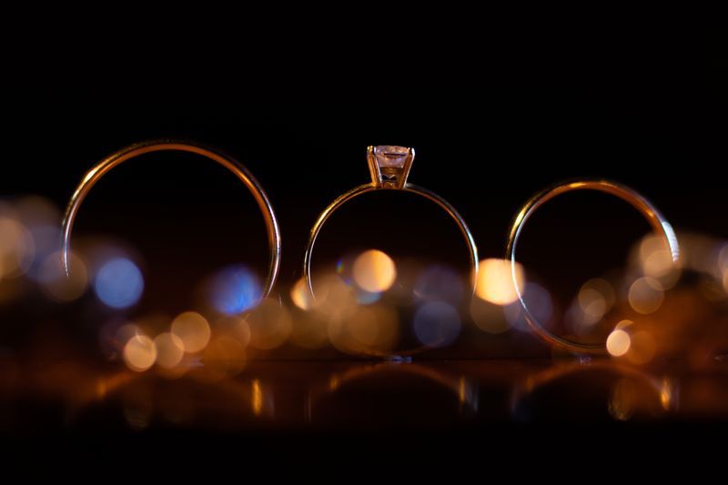 Neutral background jewelry product shot