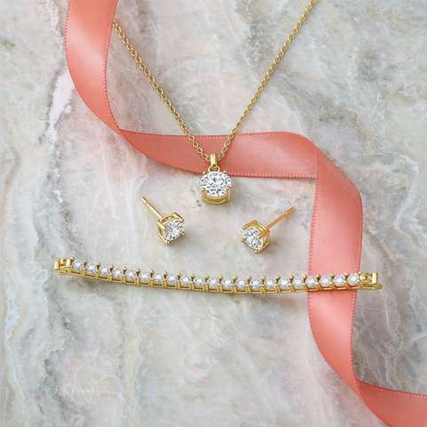 Macro detail of faceted cubic zirconia sparkle