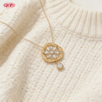 Exquisite 18K Gold Plated Cubic Zirconia Necklace Wholesale | AAA CZ Pendant Jewelry