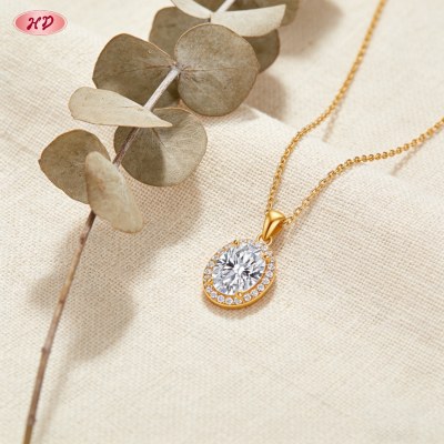 Exquisite Pendant Necklace Bulk Supplier | Premium gold plating finish with premium cub...