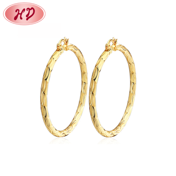 Bijoux fantaisie de haute qualité en gros | Boucles d'oreilles créoles Big Wave en or 18 carats | Créoles ouvertes légères et hypoallergéniques de style hip-hop