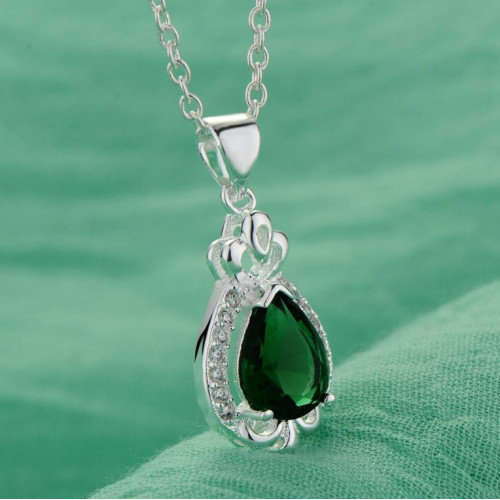 Hablemos de colgantes y collares