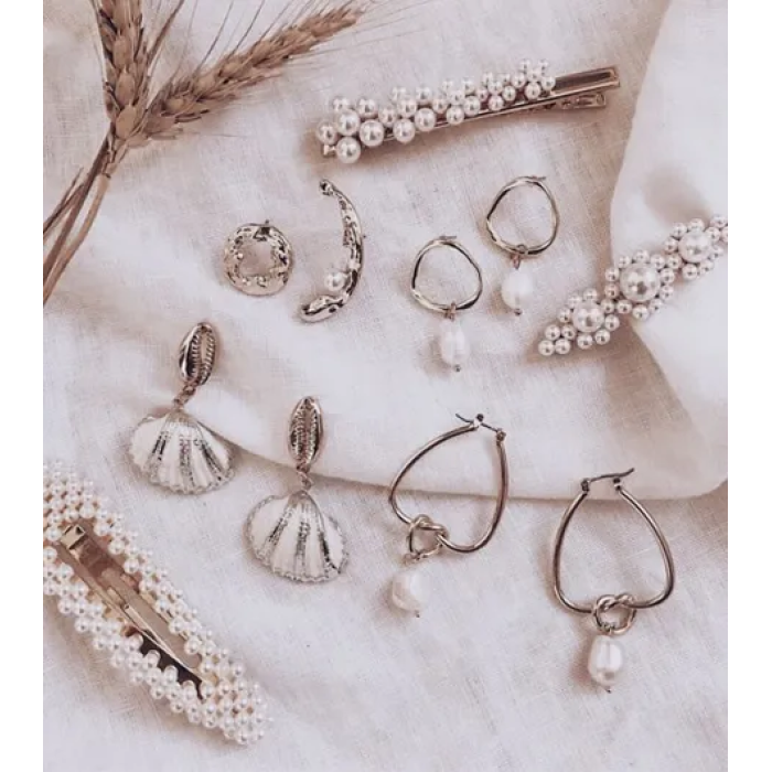 Wholesale Fashion Jewelry and Accessories Huge Inventory & Custom Design