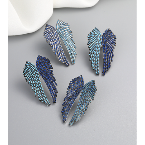 Fashion Jewelry: The Sparkling Evolution