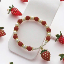 Pulsera chapada en oro de 18 quilates. Joyería al por mayor | Diseño de frutas | Fresa | Perla