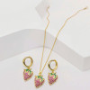 Conjunto de joyería de moda al por mayor, venta caliente, pendientes y collares de fresa para mujer con circonitas