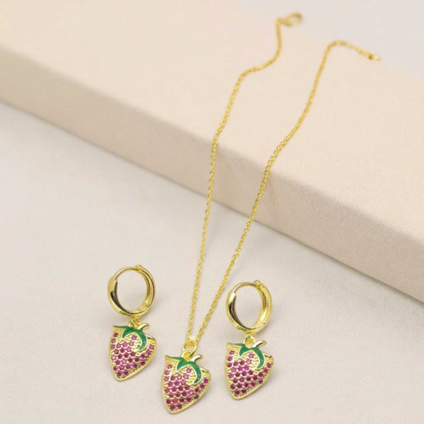 Conjunto de joyería de moda al por mayor, venta caliente, pendientes y collares de fresa para mujer con circonitas