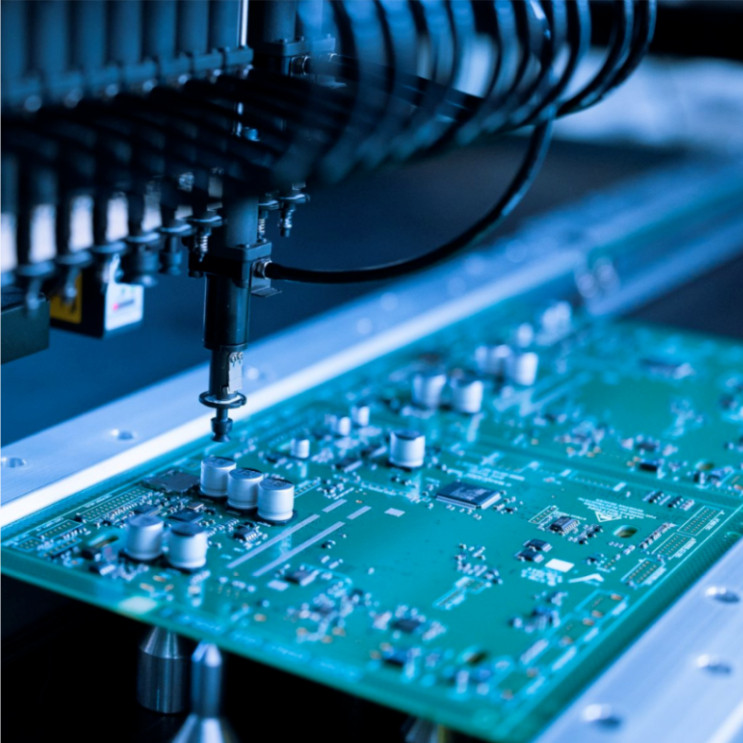 Discuss Factors to Consider Before Choosing a Fast Turn PCB Assembly Manufacturer