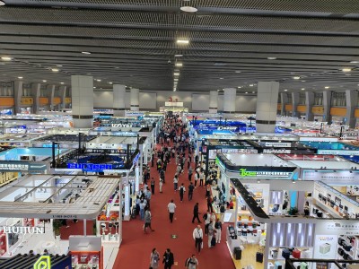 Live from Canton Fair 2026: Global Buyers Gather—Greaidea Showcases Competitive Gas Hob & Water Heater Products