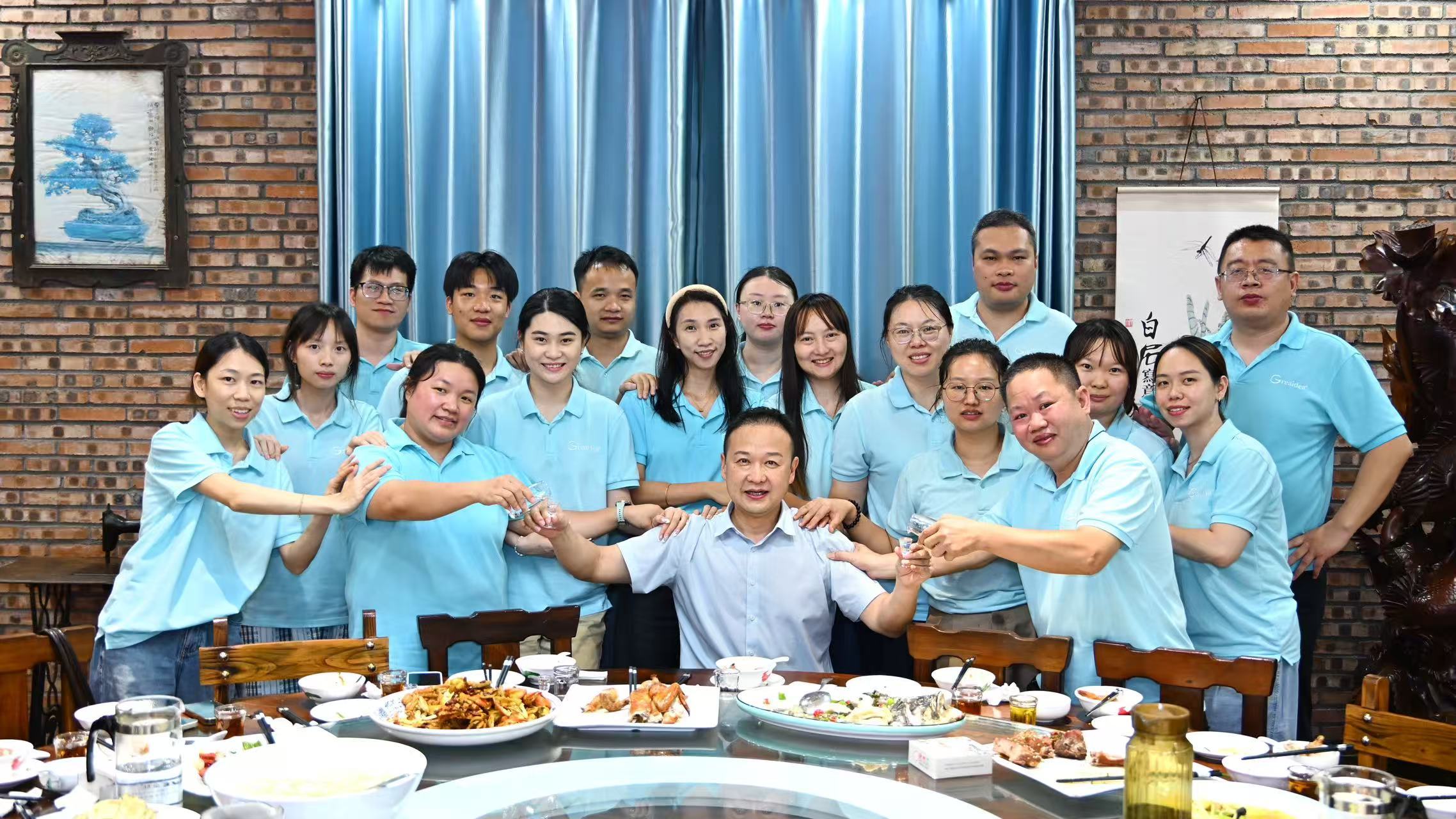 Greaidea's team