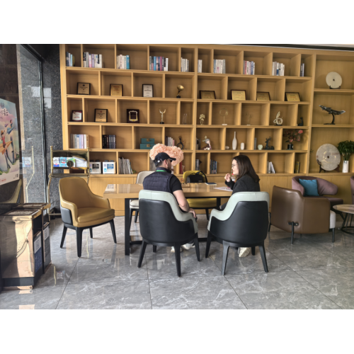 Клиенты осмотрели завод Greaidea, оценили производственную мощь и совместно стремились к развитию рынка