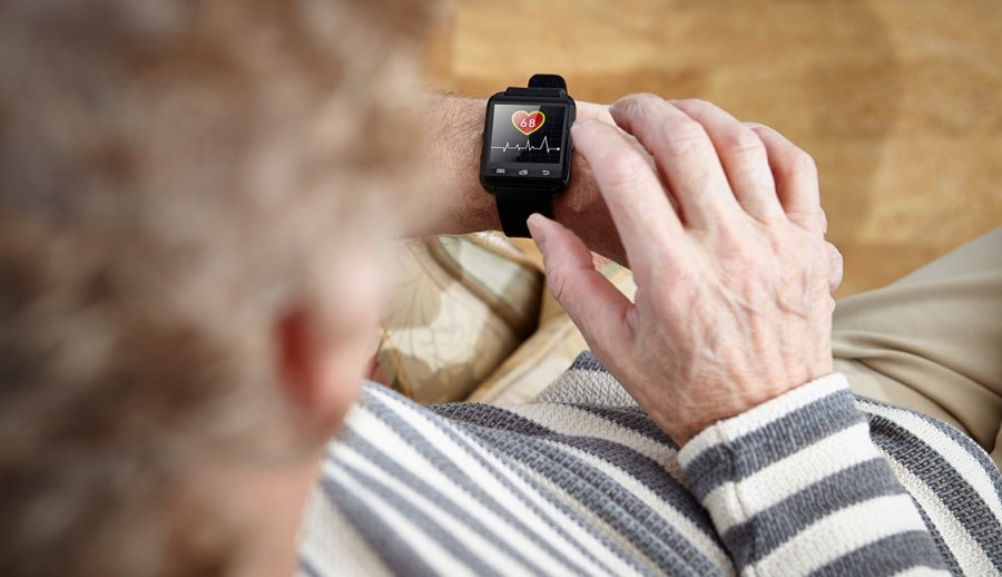 the common health functions in smartwatches