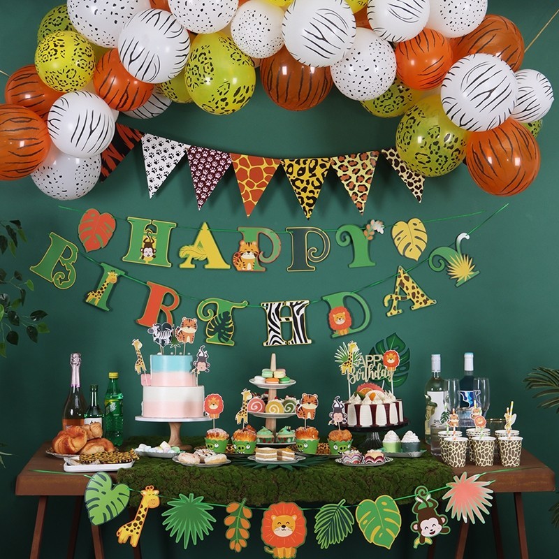 jungle animal party decor