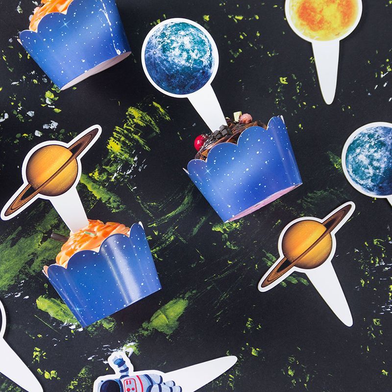 Outer Space Cakecups and Toppers