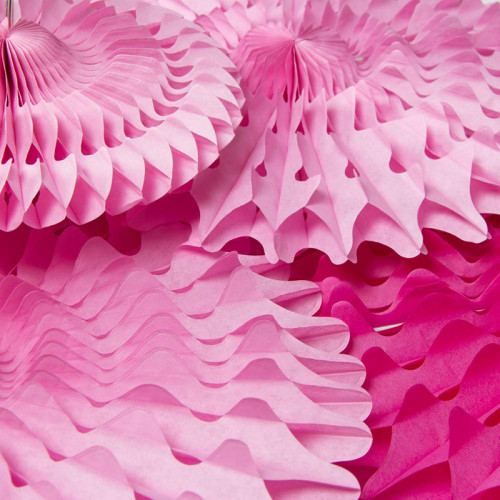 Décorations d'éventails en papier | Décor suspendu en papier rose | Vente en gros de décorations de fête d'anniversaire pour filles