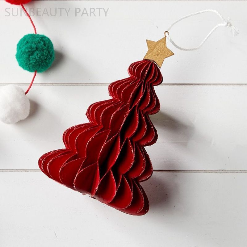 red Christmas tree decorations