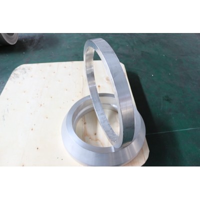 Customized special forgings in aluminum alloy for heavy industry use