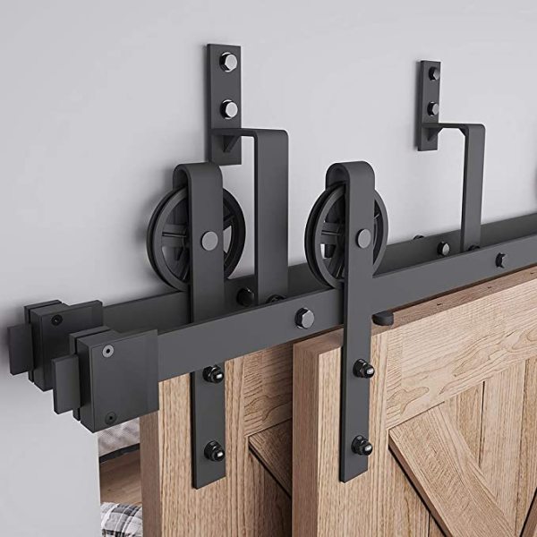 Kit de herrajes para puertas corredizas de acero con derivación para techos bajos
