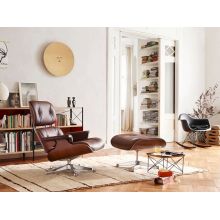 Experience classic metal table legs and interpret the art of living