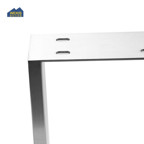 Muebles de metal resistentes de acero inoxidable con forma cuadrada y patas largas y gruesas para mesa de comedor