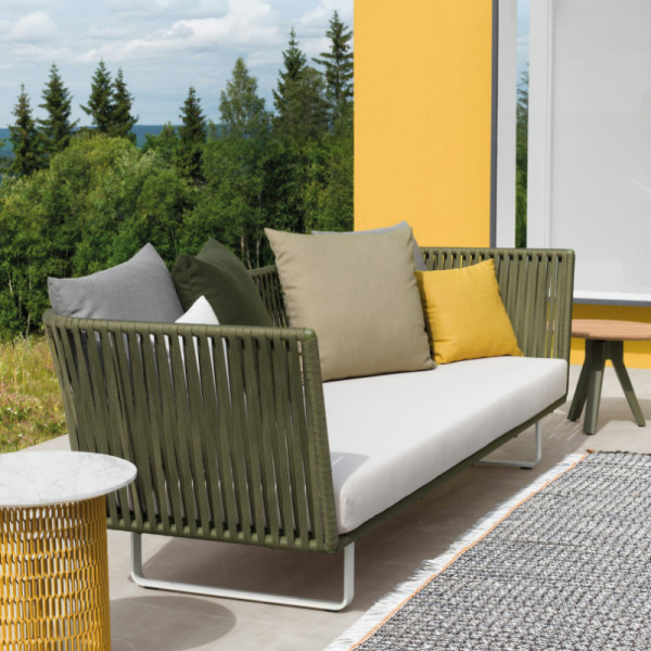 Добавьте стиля вашему дивану: ножки дивана WEKIS сочетают в себе комфорт и элегантность