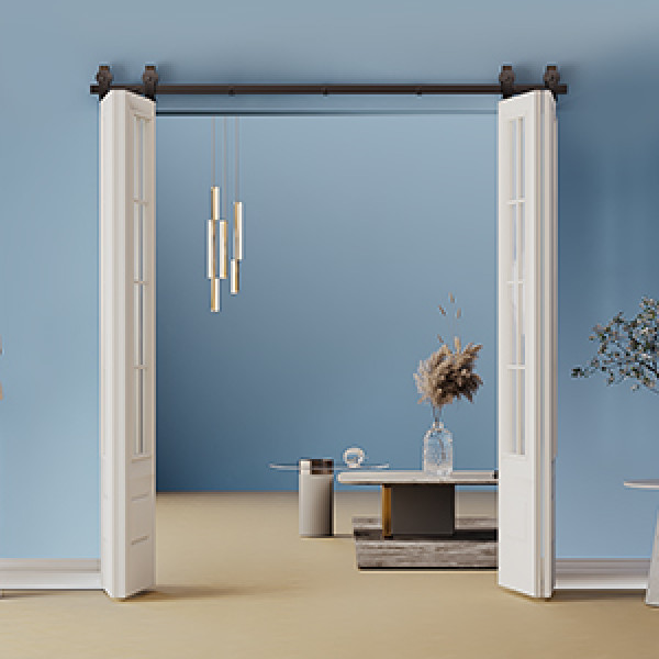 Наслаждайтесь ретро-атмосферой, начиная с двери амбара