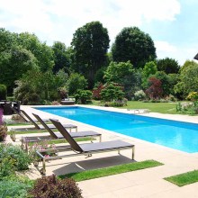 Pool Water Blues: What to Do When Your Pool Changes Colour