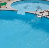 برودة الطقس؟ دليل حمام السباحة الخاص بك لفصل الخريف