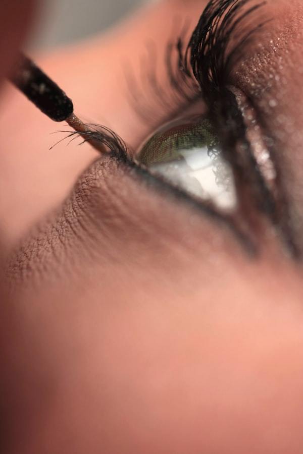 Microblading permanent makeup pigment application