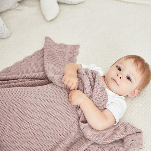 How to Remove Static Electricity from Baby Knitted Blankets?
