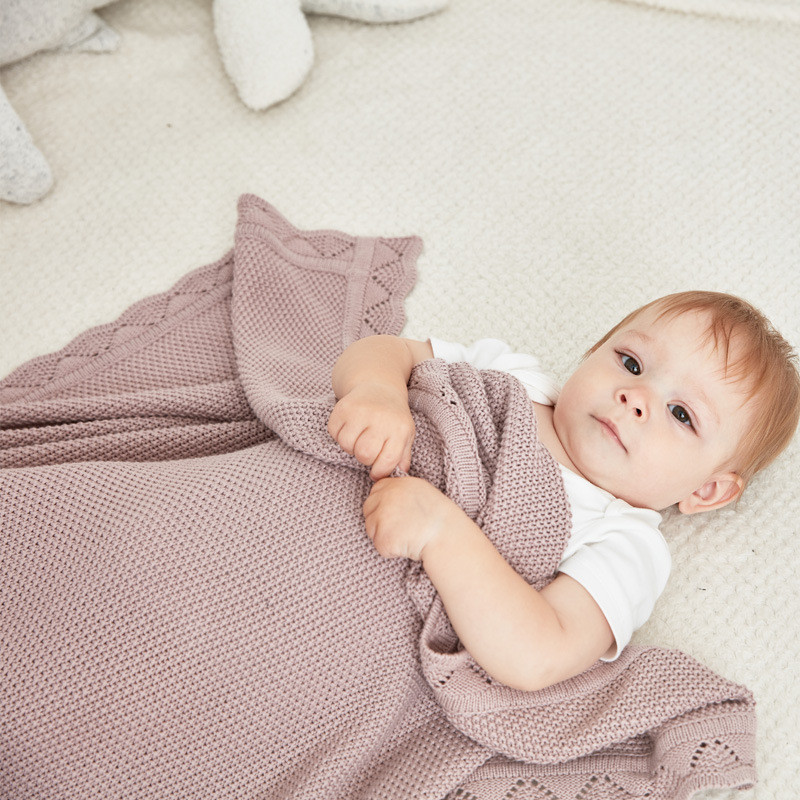 How to Remove Static Electricity from Baby Knitted Blankets?