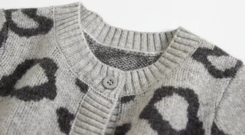 Custom Design Girl Cashmere Round Neck Special Knit Pattern Cardigan
