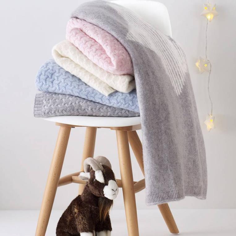 Why Do Babies Like Cashmere Blankets?