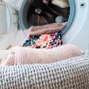 Machine washable cashmere