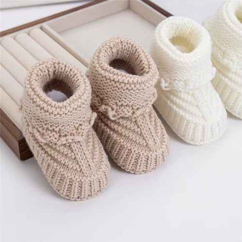 Custom Cashmere Knitted Newborn Booties, Soft Ruffle Baby Knit Slippers baby cashmere knit booties