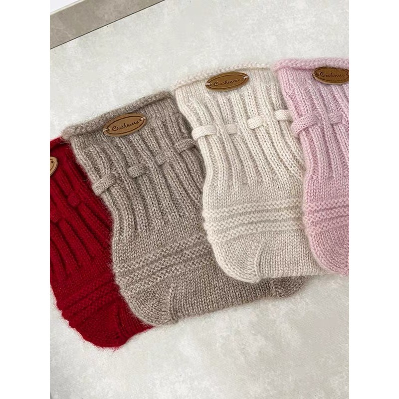 Custom Cashmere Knitted Newborn Socks, Mid‑Calf Leather Label Baby Knit Socks