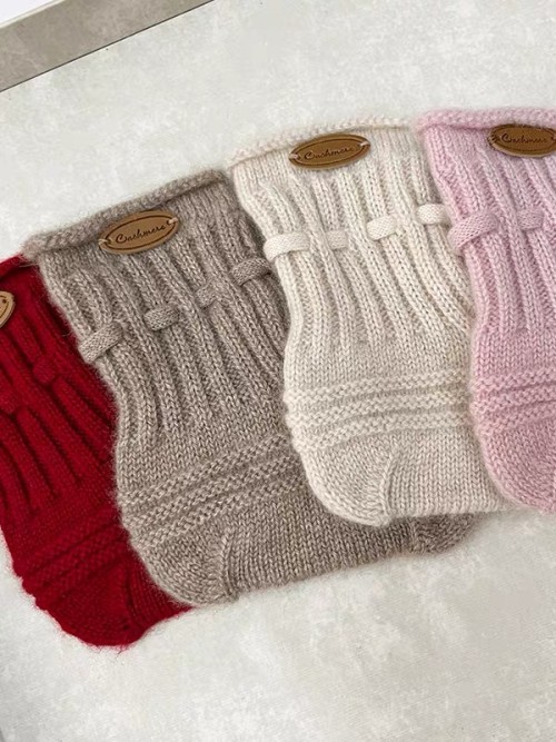 Custom Cashmere Knitted Newborn Socks, Mid‑Calf Leather Label Baby Knit Socks