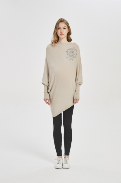 Wholesale Motherhood Fashion Cashmere Knitwear With Stone Flower In Small MOQ