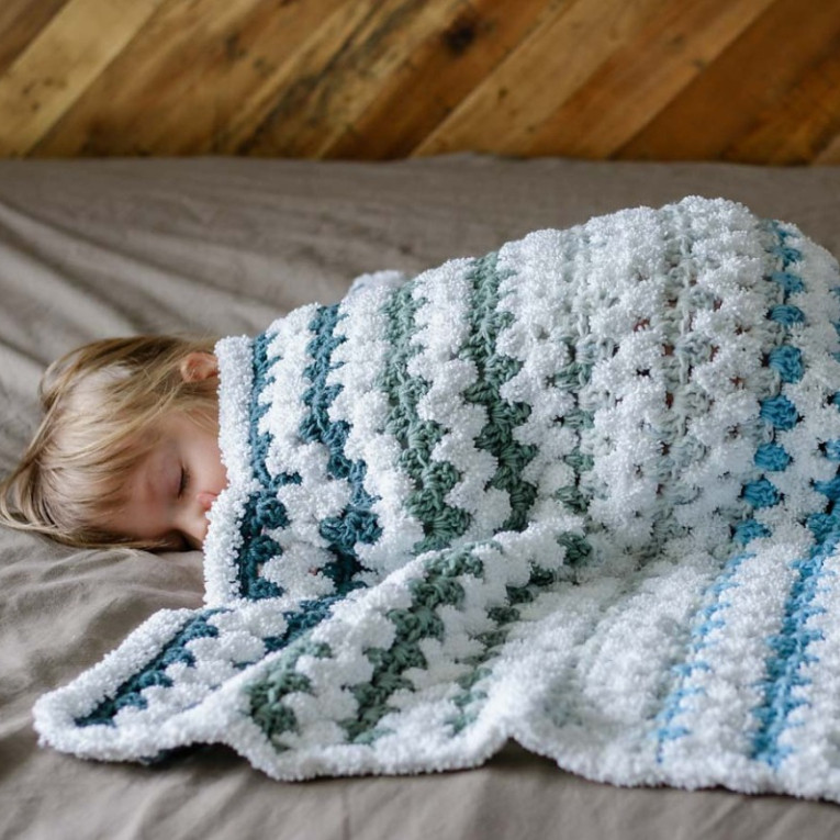 Wondering Which Baby Blanket Fabric is Right for Your Little One? This is the Answer